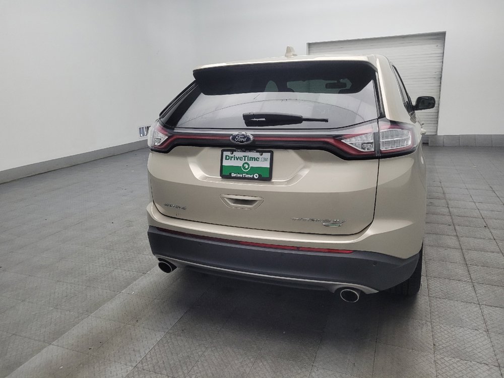 Used 2018 Ford Edge Titanium w/ Technology Package FWD image 7
