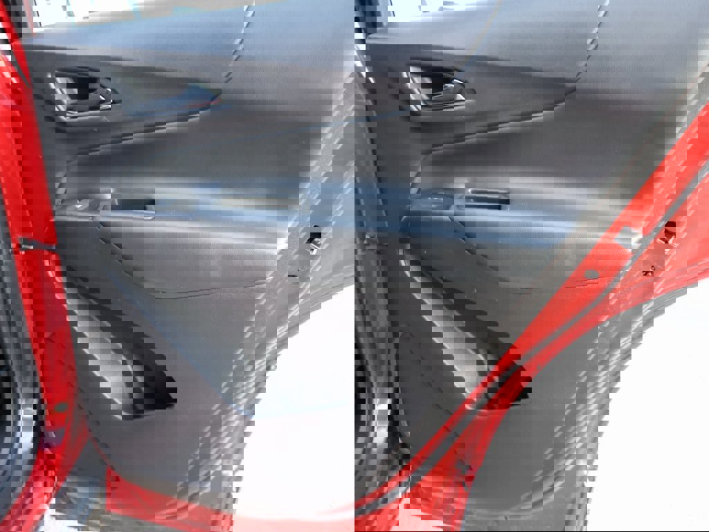 Used 2024 Chevrolet Equinox LT image 12