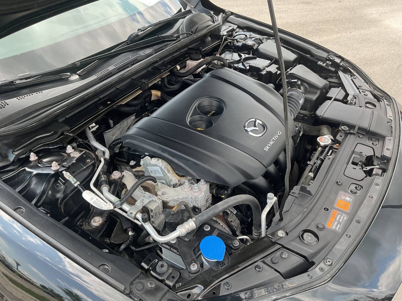 Used 2020 MAZDA MAZDA3 Sedan FWD image 50