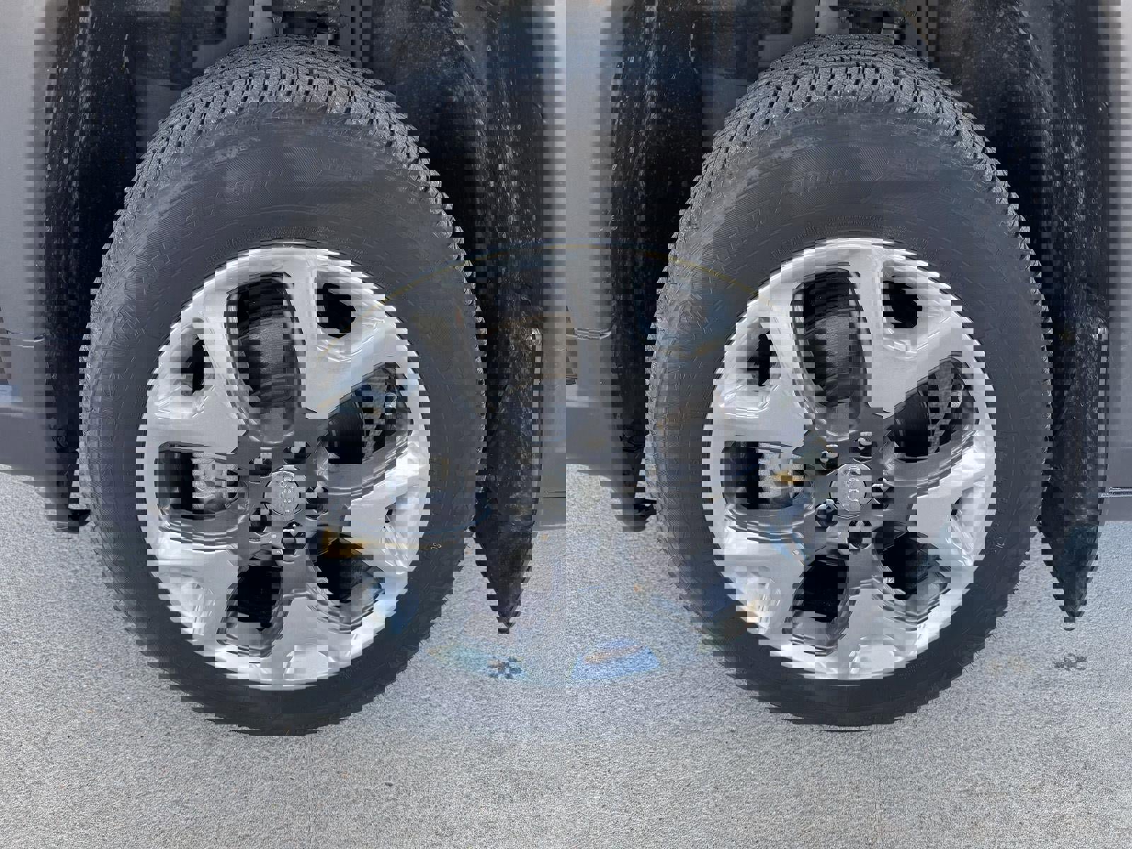 Used 2018 Jeep Compass Limited AWD/4WD image 5