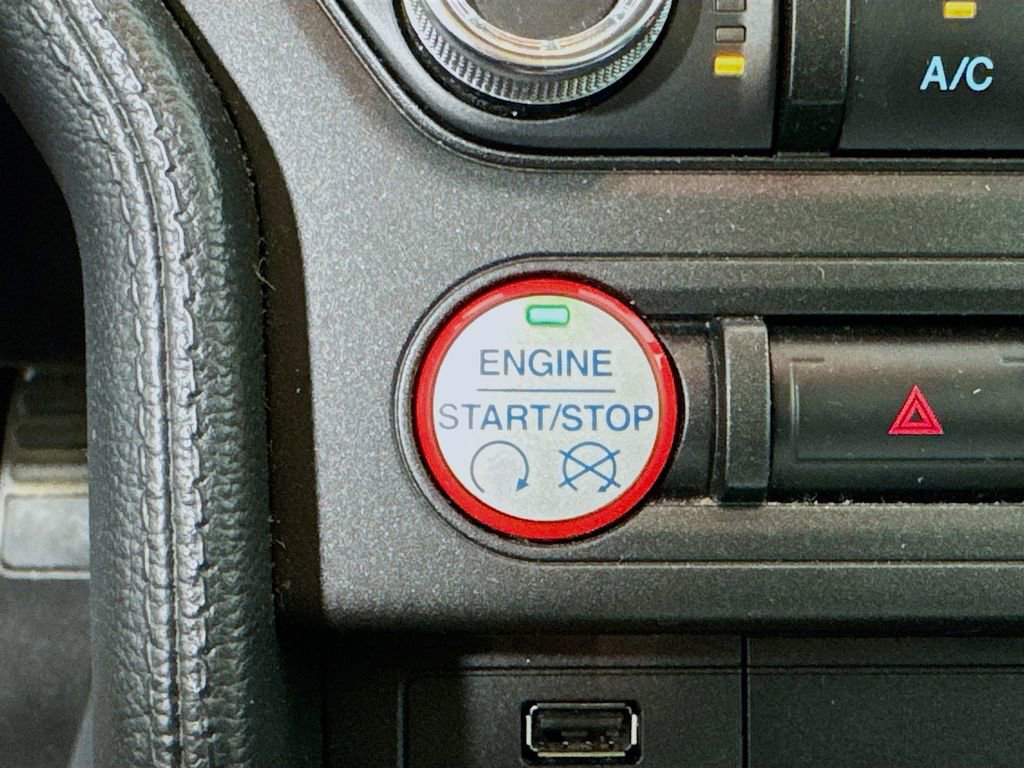 Used 2017 Ford Mustang GT image 31