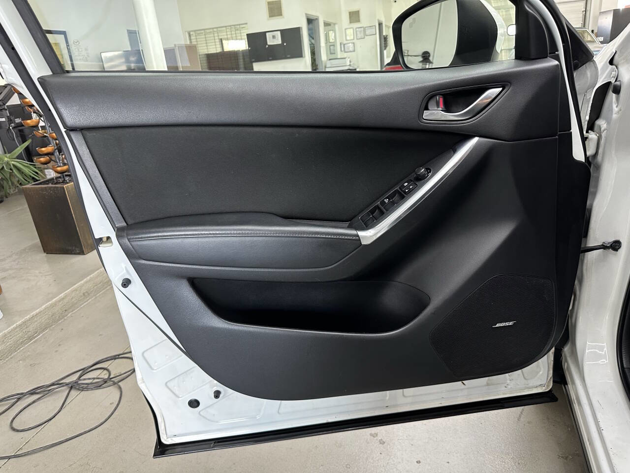 Used 2016 MAZDA CX-5 Touring w/ Bose/Moonroof Package image 10