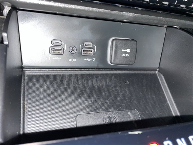 Used 2023 Jeep Grand Cherokee L Overland w/ Luxury Tech Group IV image 29