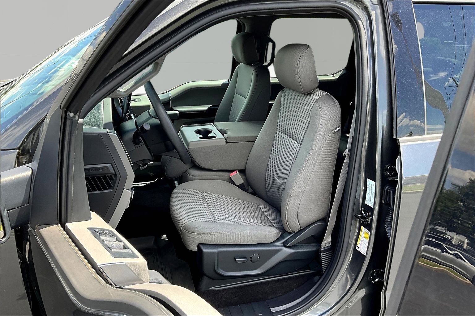 Used 2020 Ford F150 XLT w/ Equipment Group 301A Mid AWD/4WD image 22