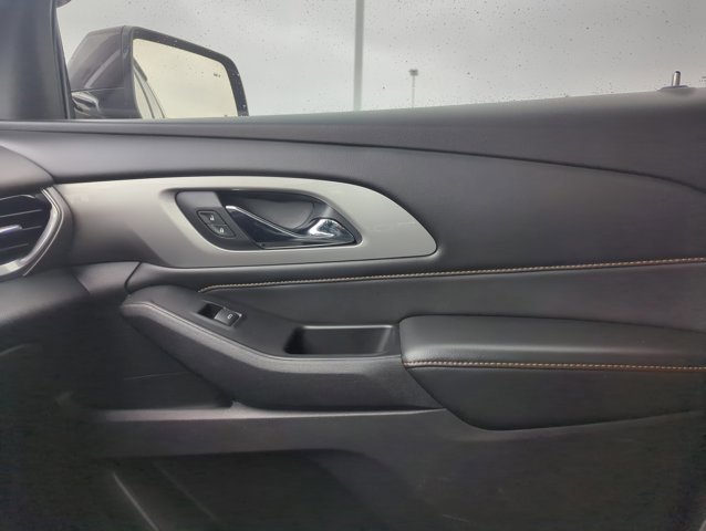 Used 2018 Chevrolet Traverse LT image 24