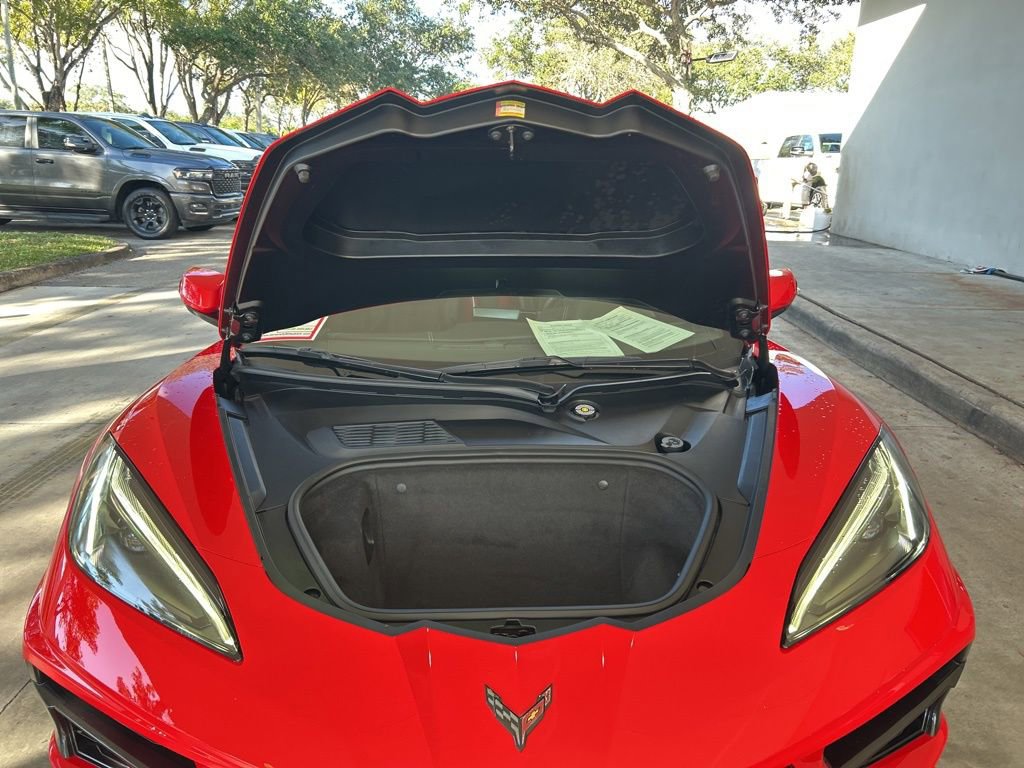 Used 2023 Chevrolet Corvette Stingray Convertible w/ Z51 Performance Package image 15