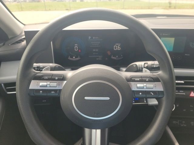 Used 2025 Hyundai Sonata SEL image 13