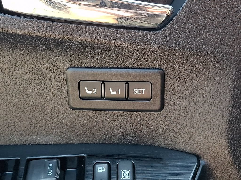 Used 2017 Toyota RAV4 Limited w/ All Weather Liner Package AWD/4WD image 30