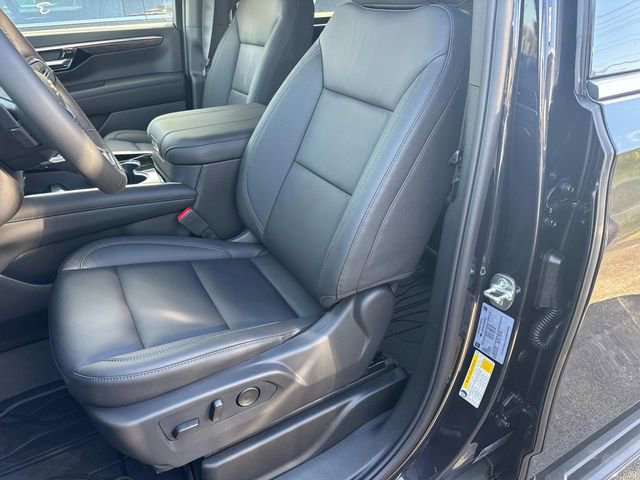 New 2026 Chevrolet Suburban LT w/ Comfort Package image 29