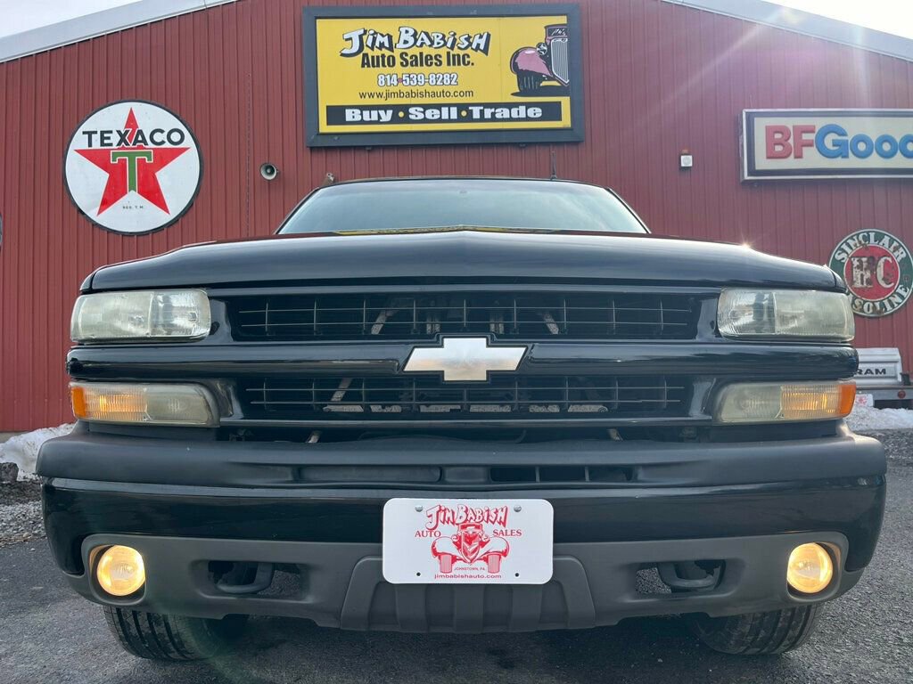 Used 2002 Chevrolet Tahoe Z71 image 3