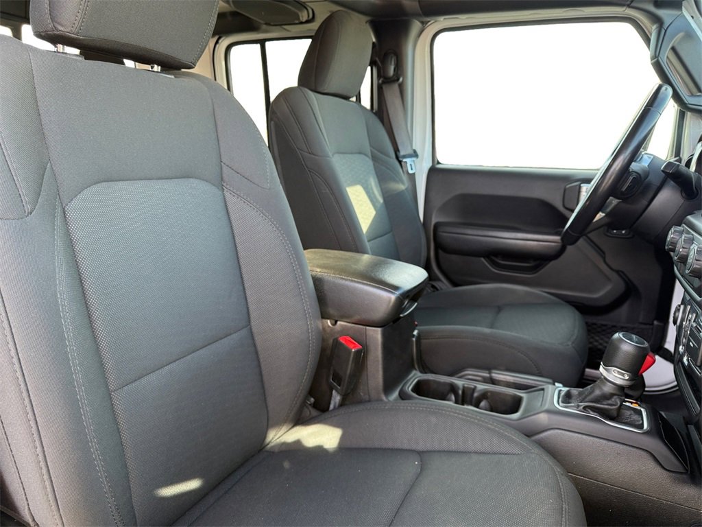 Certified 2020 Jeep Gladiator Sport w/ Quick Order Package 24S image 15