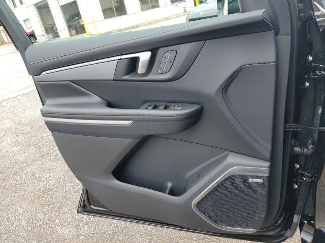 New 2026 Buick Enclave Sport Touring w/ Power Package FWD image 18