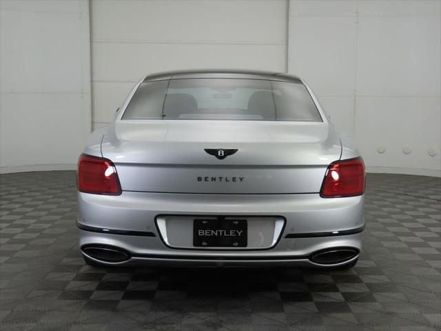 Used 2025 Bentley Flying Spur Plug-In Hybrid AWD/4WD image 6