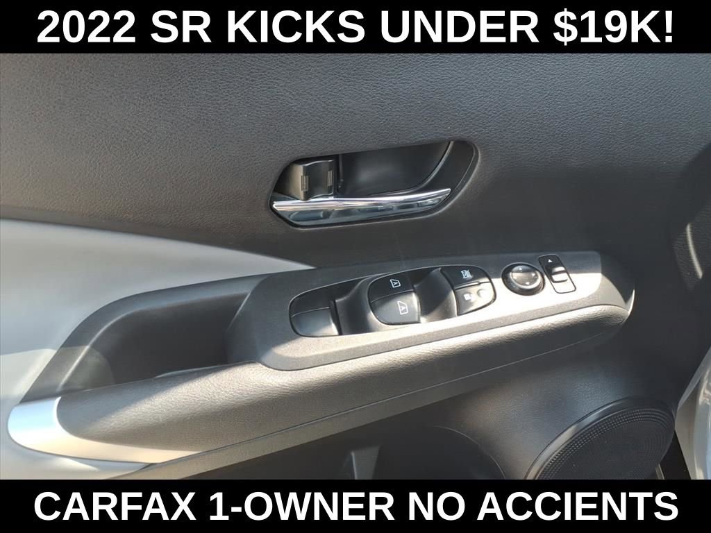 Used 2022 Nissan Kicks SR w/ Premium Package image 12