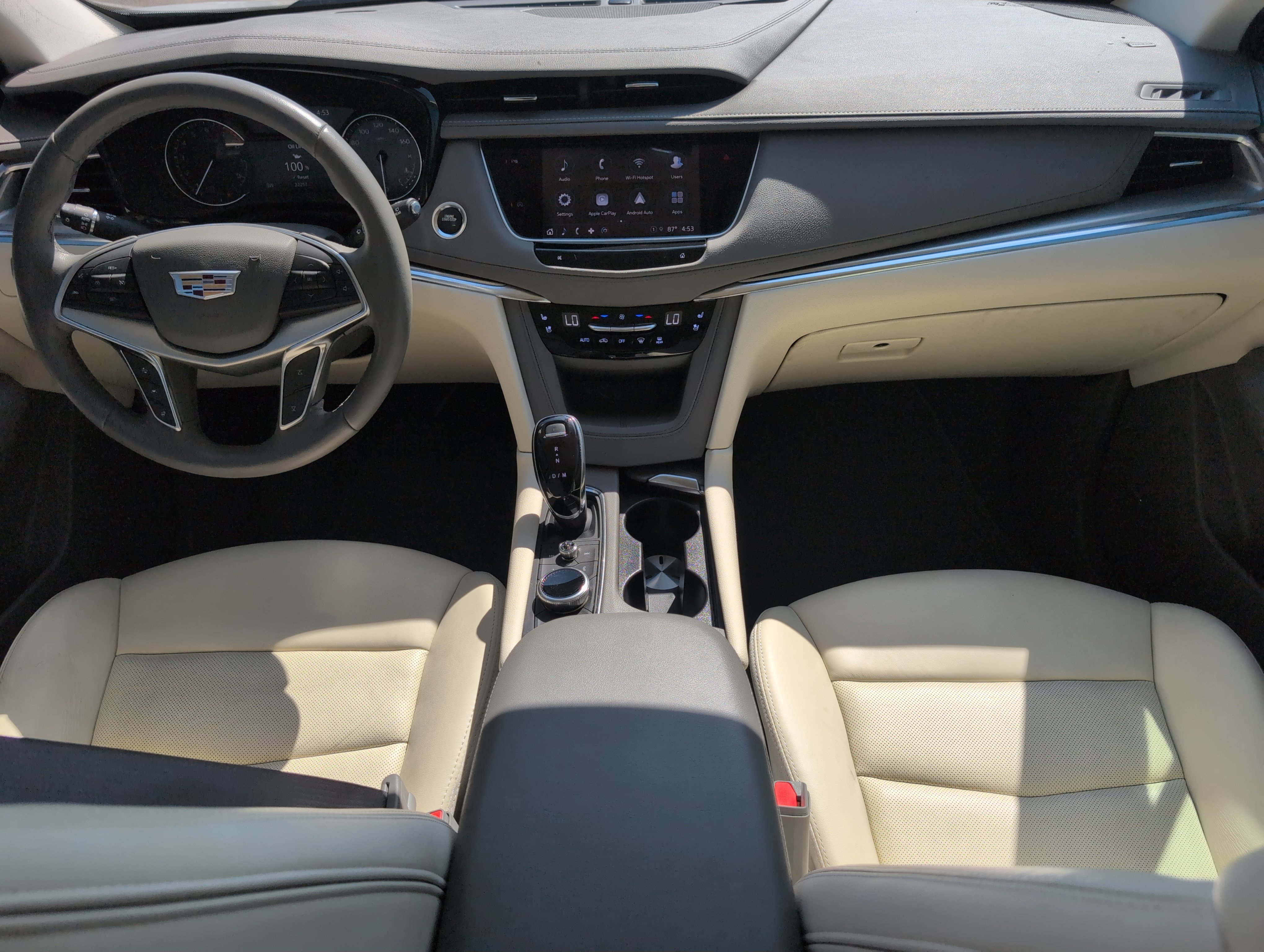 Certified 2022 Cadillac XT5 Premium Luxury FWD image 30