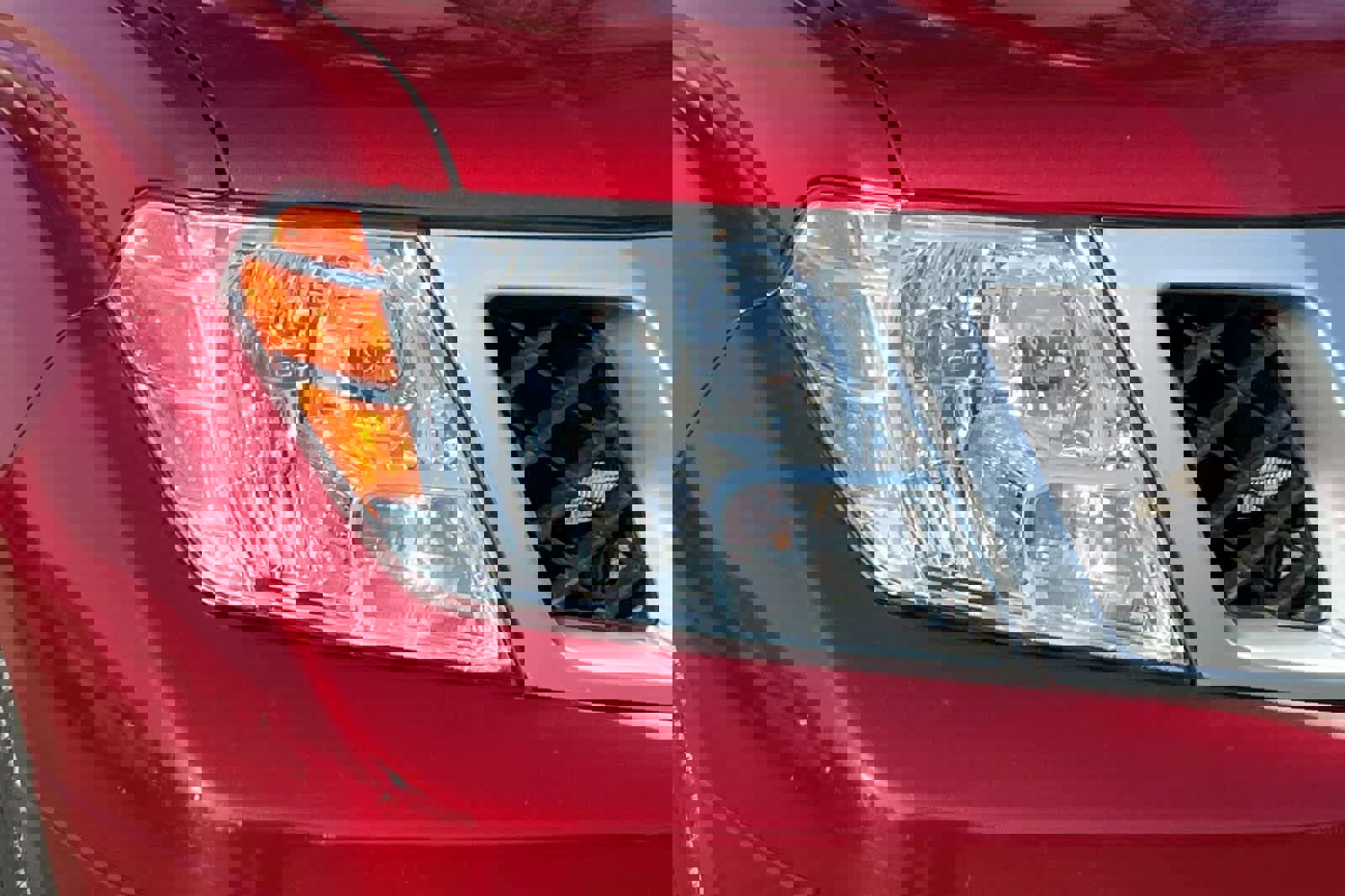 Used 2021 Nissan Frontier PRO-4X w/ Pro-4x Utility Package image 32