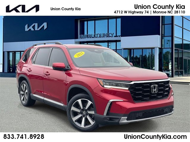 Used 2025 Honda Pilot Touring