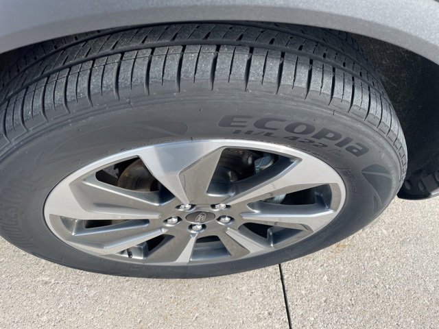 Used 2024 Ford Escape Platinum image 17