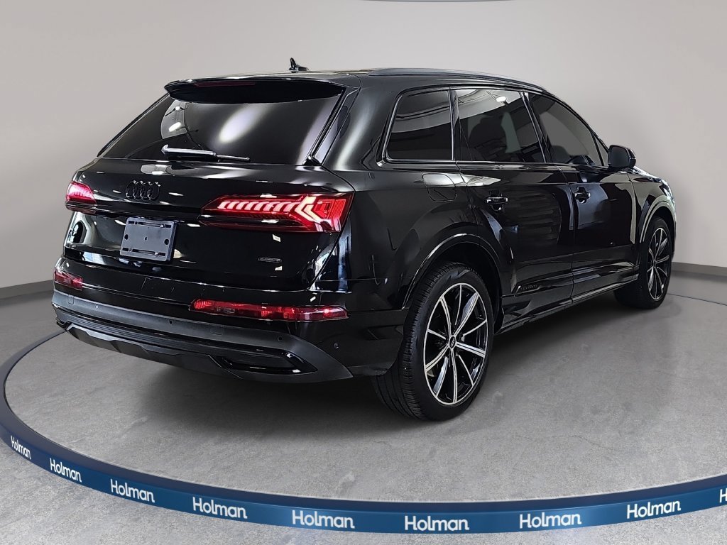 Used 2022 Audi Q7 3.0T Premium Plus w/ Premium Plus Package AWD/4WD image 6