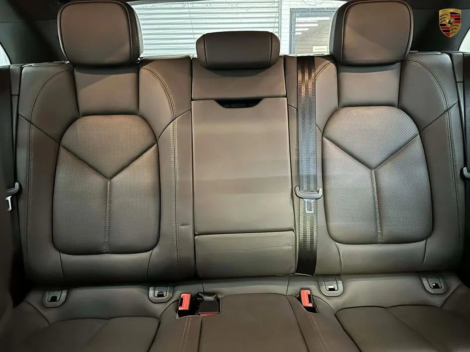 Used 2015 Porsche Macan S image 22