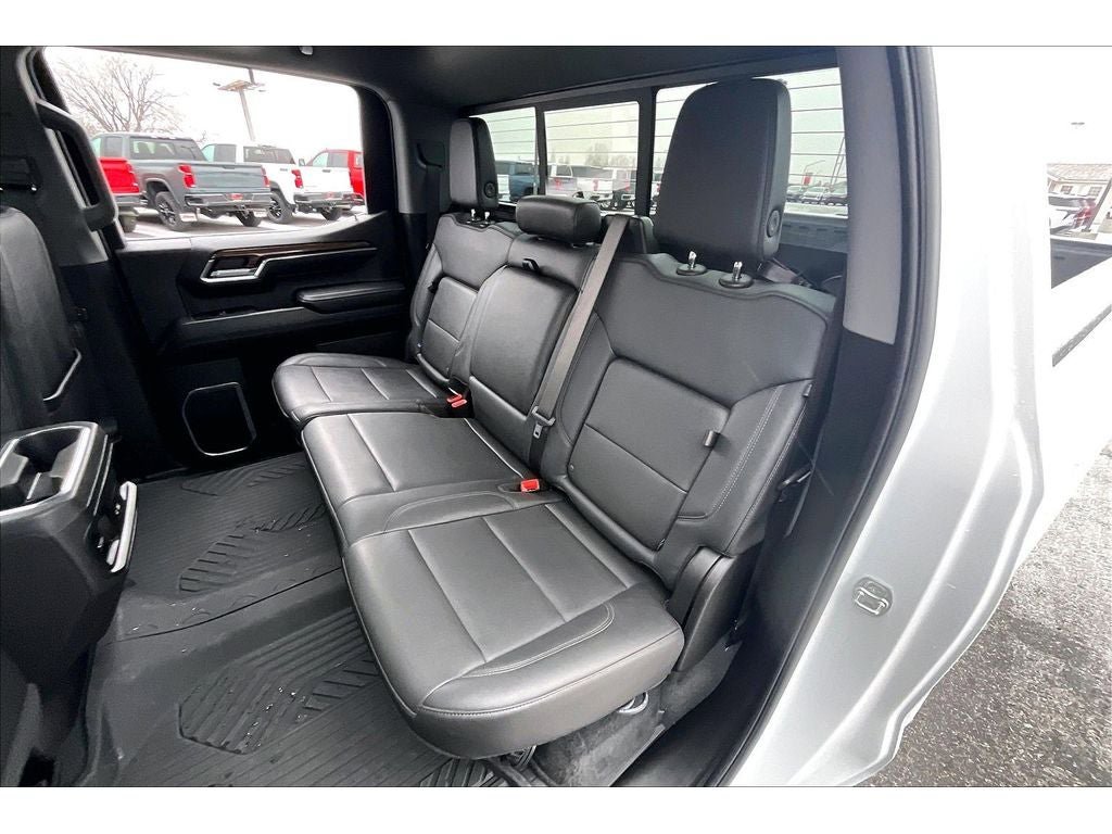 Used 2025 Chevrolet Silverado 1500 LT Trail Boss w/ LT Trail Boss Premium Package image 28