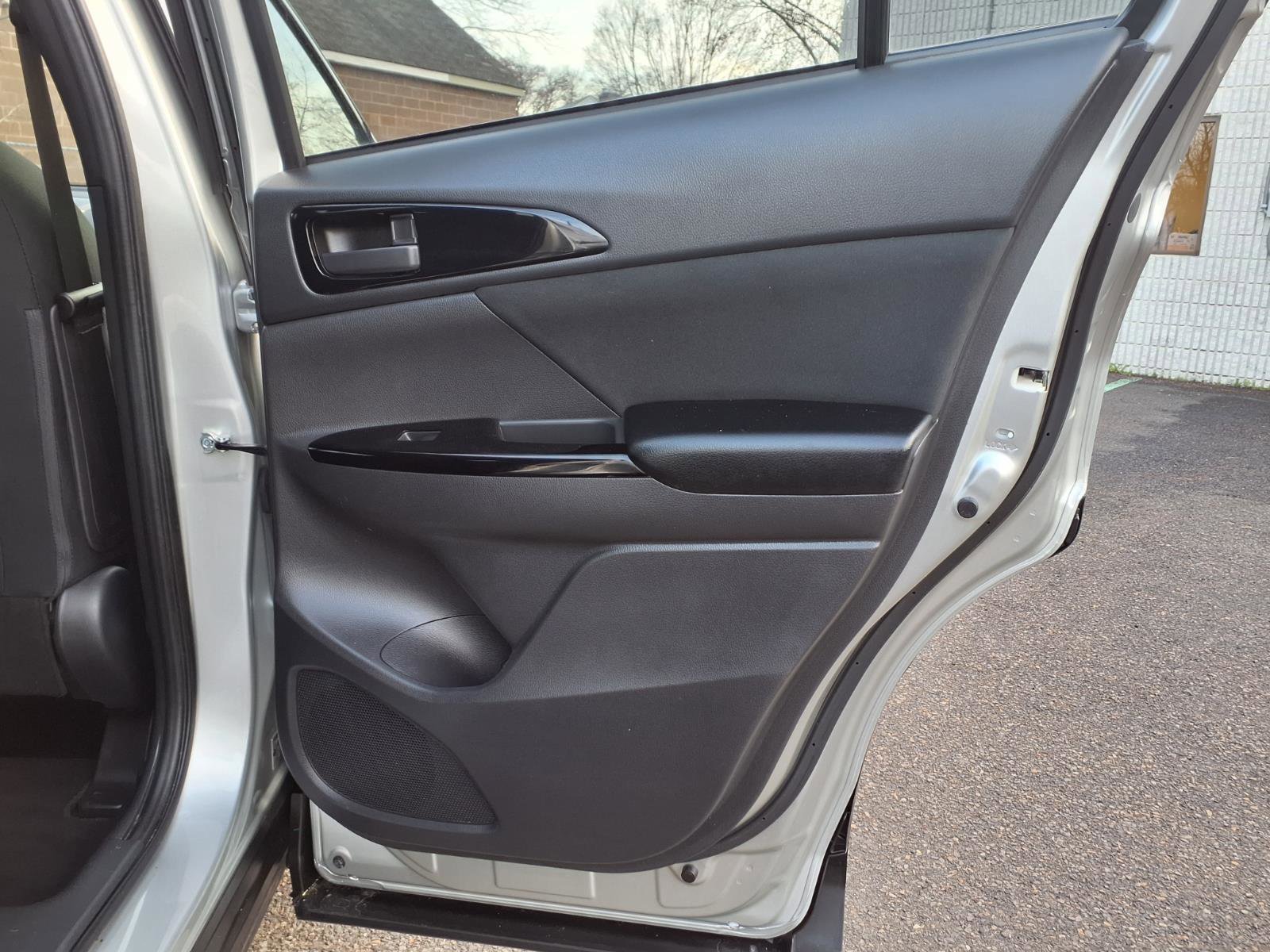 Used 2024 Mitsubishi Eclipse Cross LE image 14