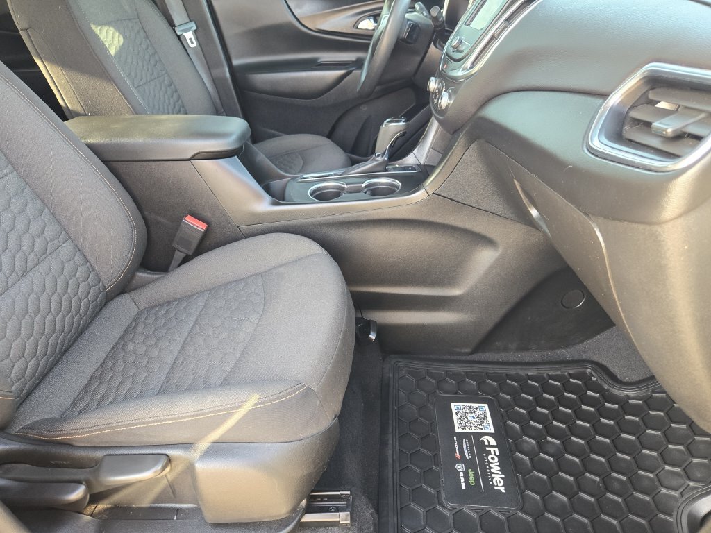 Used 2021 Chevrolet Equinox LT AWD/4WD image 23