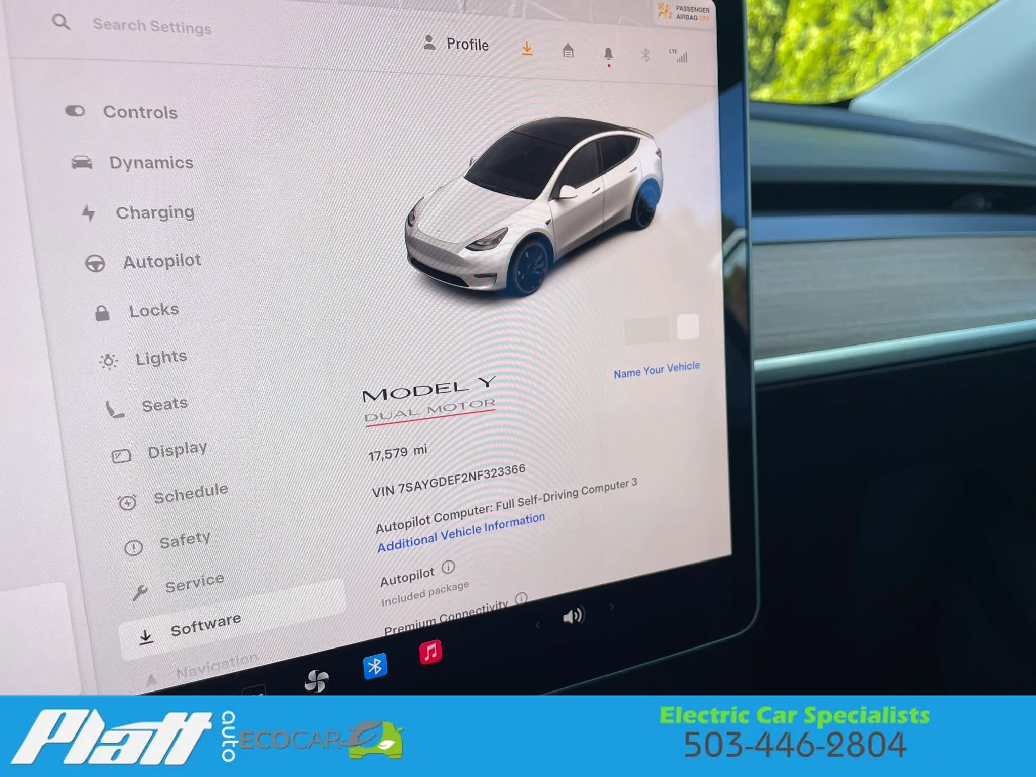 Used 2022 Tesla Model Y Performance AWD/4WD image 22