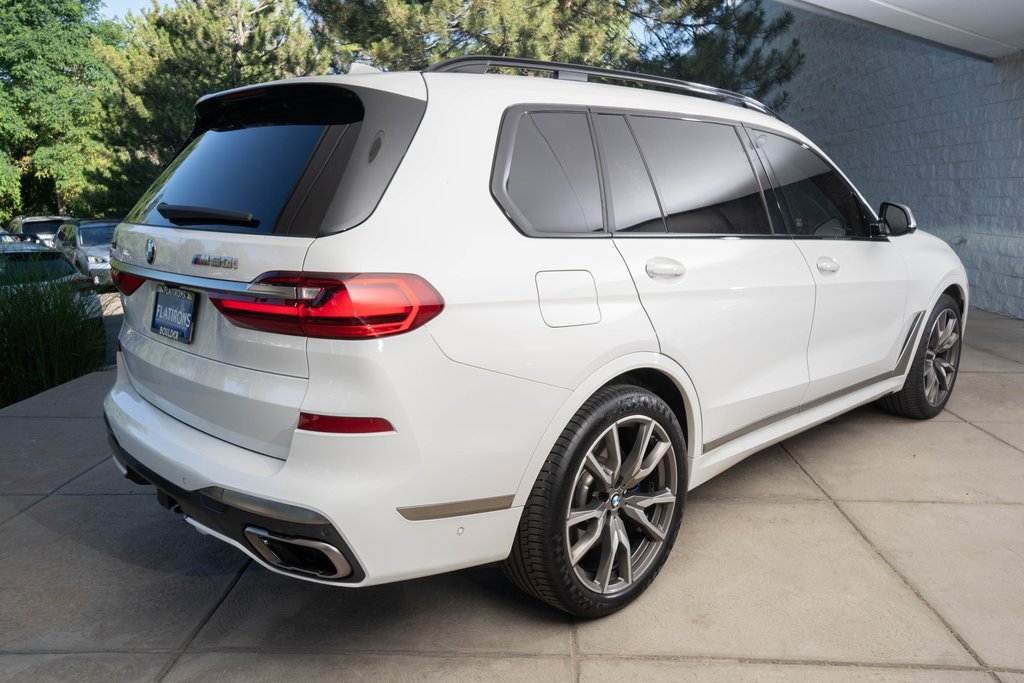Used 2020 BMW X7 M50i w/ Dynamic Handling Package image 2