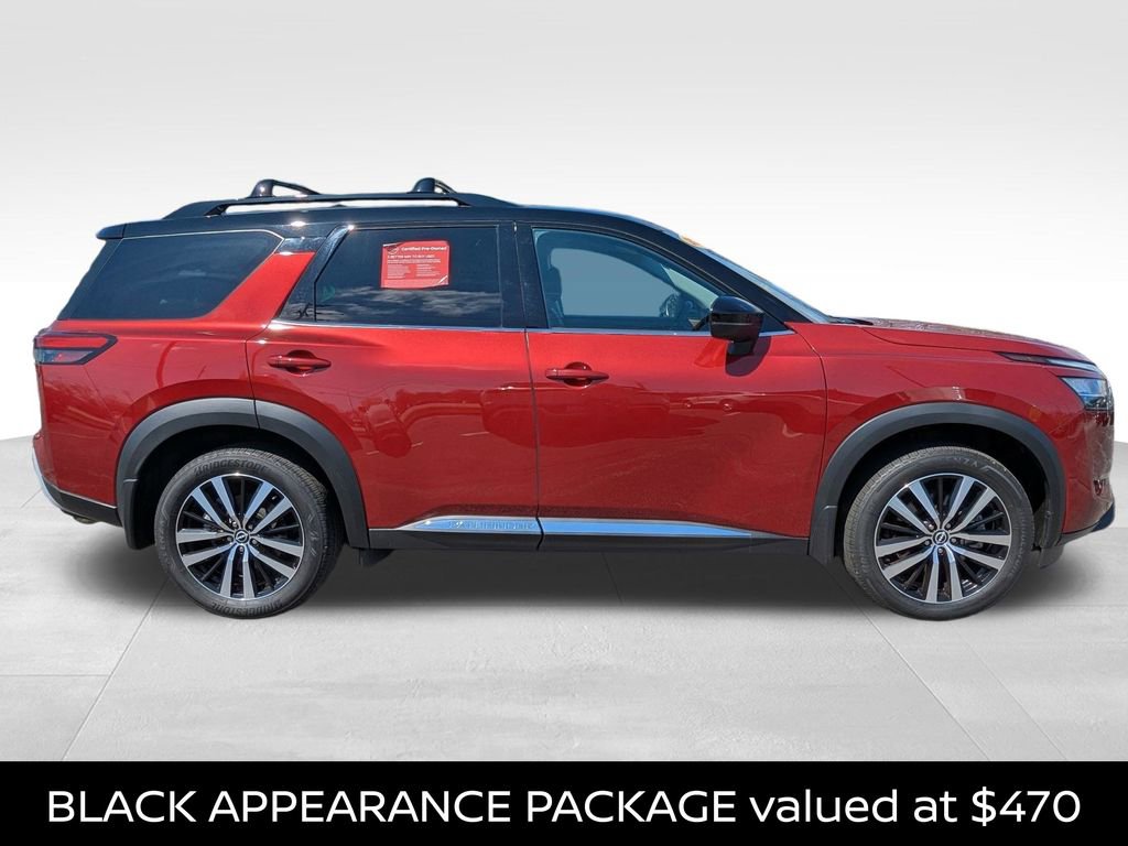Certified 2024 Nissan Pathfinder Platinum w/ Black Appearance Package image 6