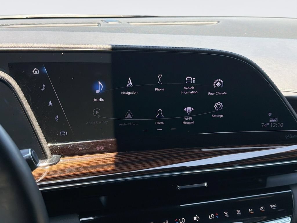 Certified 2023 Cadillac Escalade ESV Premium Luxury AWD/4WD image 17