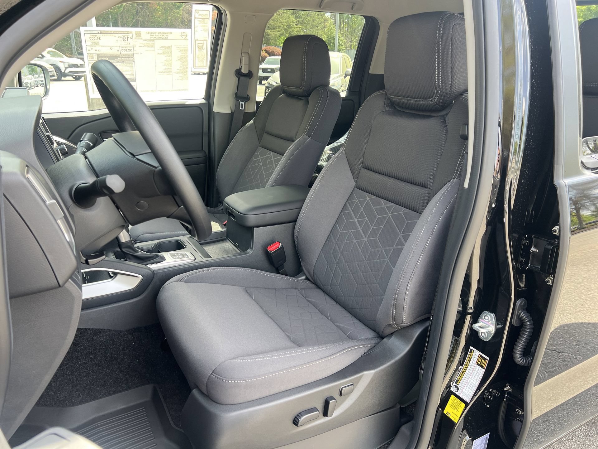 New 2026 Nissan Frontier SV w/ Tow Package AWD/4WD image 14