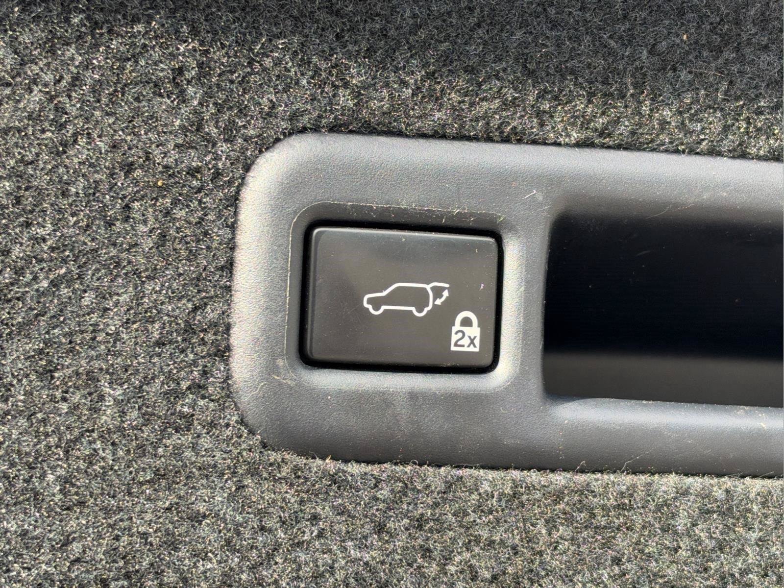 Used 2019 Lexus RX 350L FWD image 6