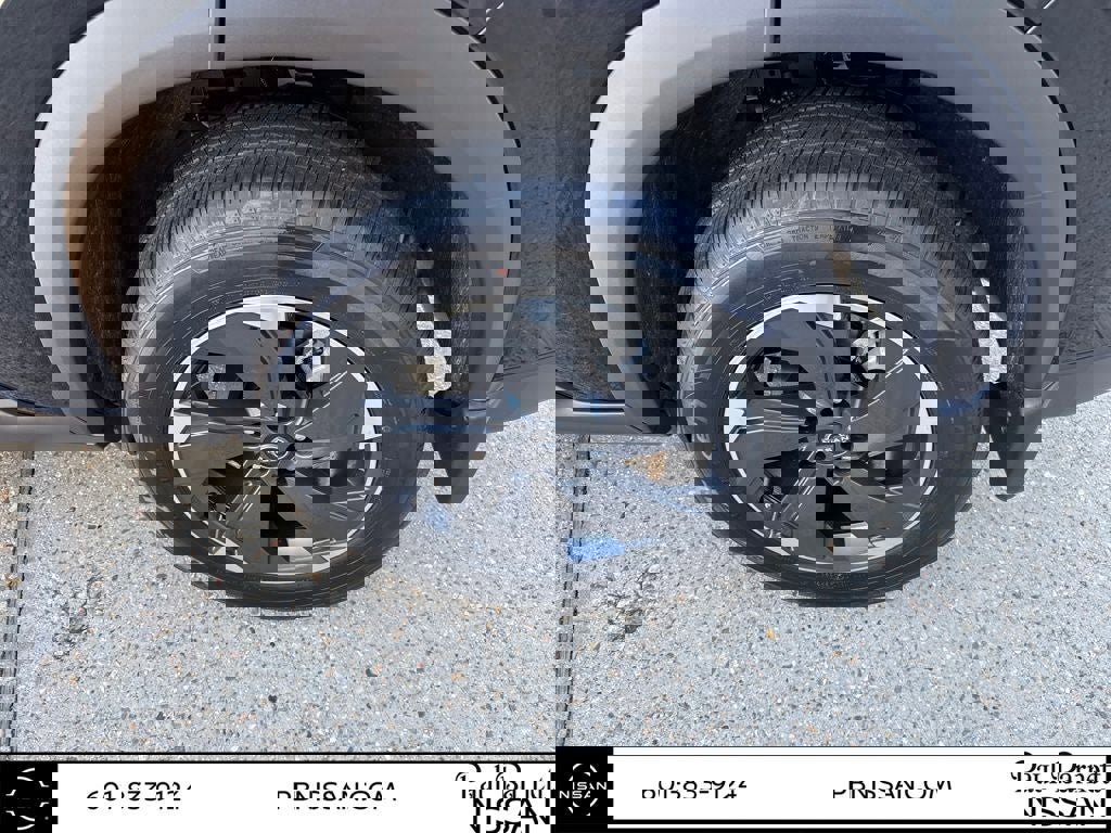 New 2026 Nissan Rogue SV image 27