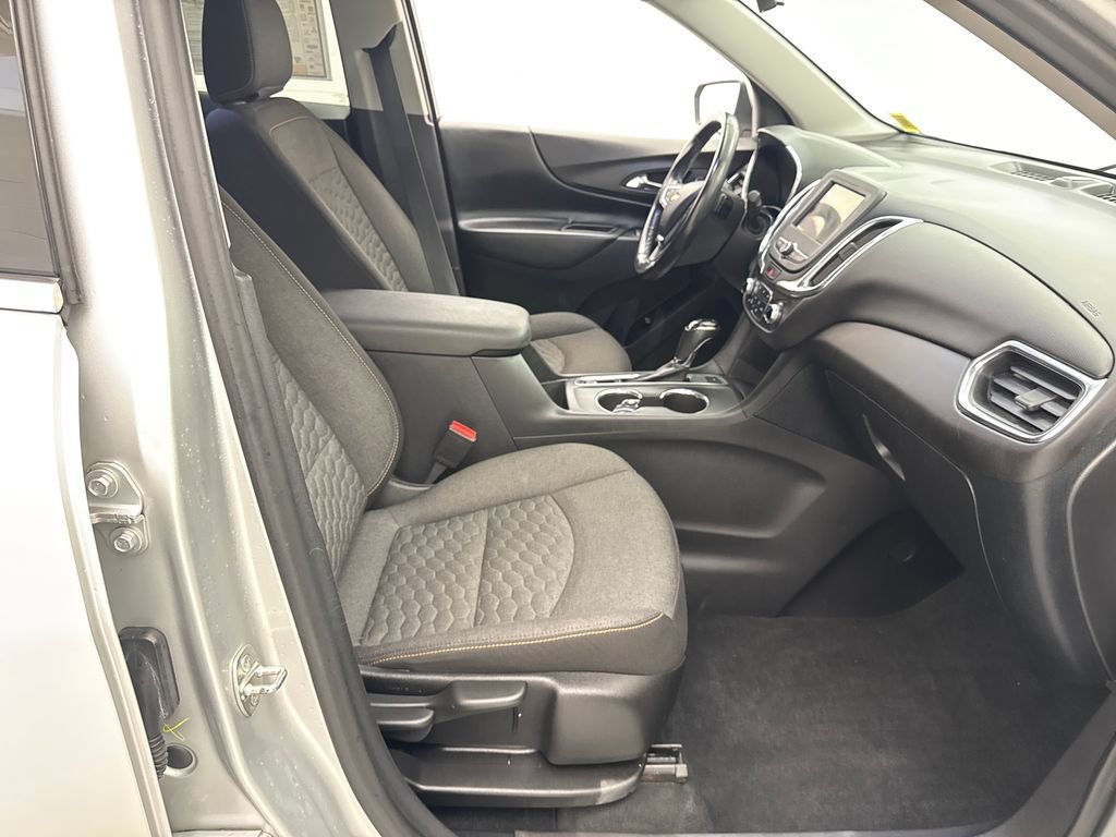 Used 2019 Chevrolet Equinox LT AWD/4WD image 24