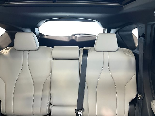New 2026 Acura RDX SH-AWD image 30
