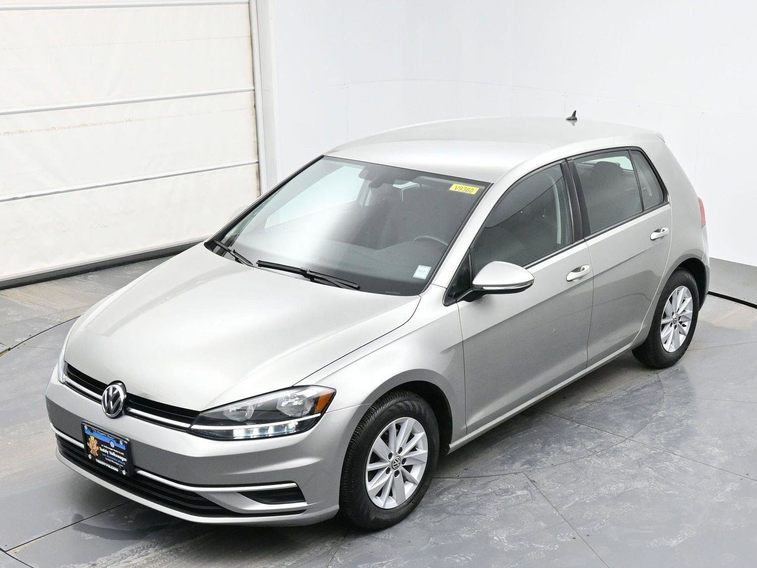 Used 2018 Volkswagen Golf S image 37