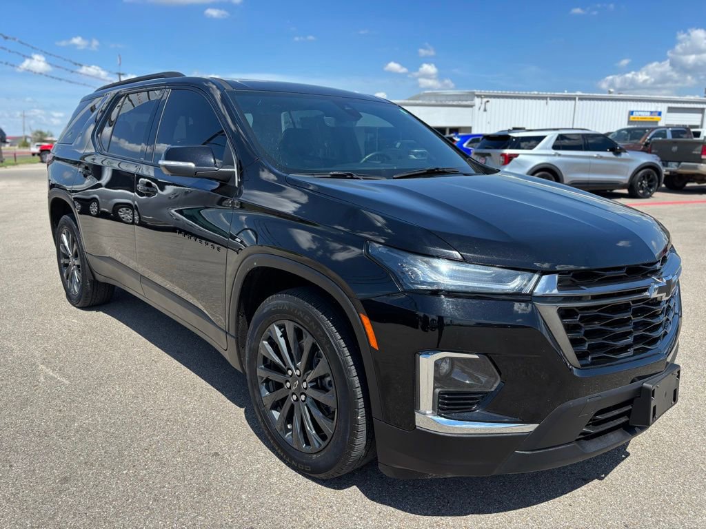 Used 2023 Chevrolet Traverse RS image 8