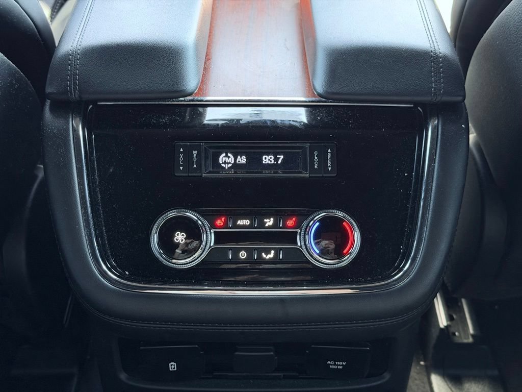 Used 2019 Lincoln Navigator L Reserve AWD/4WD image 33