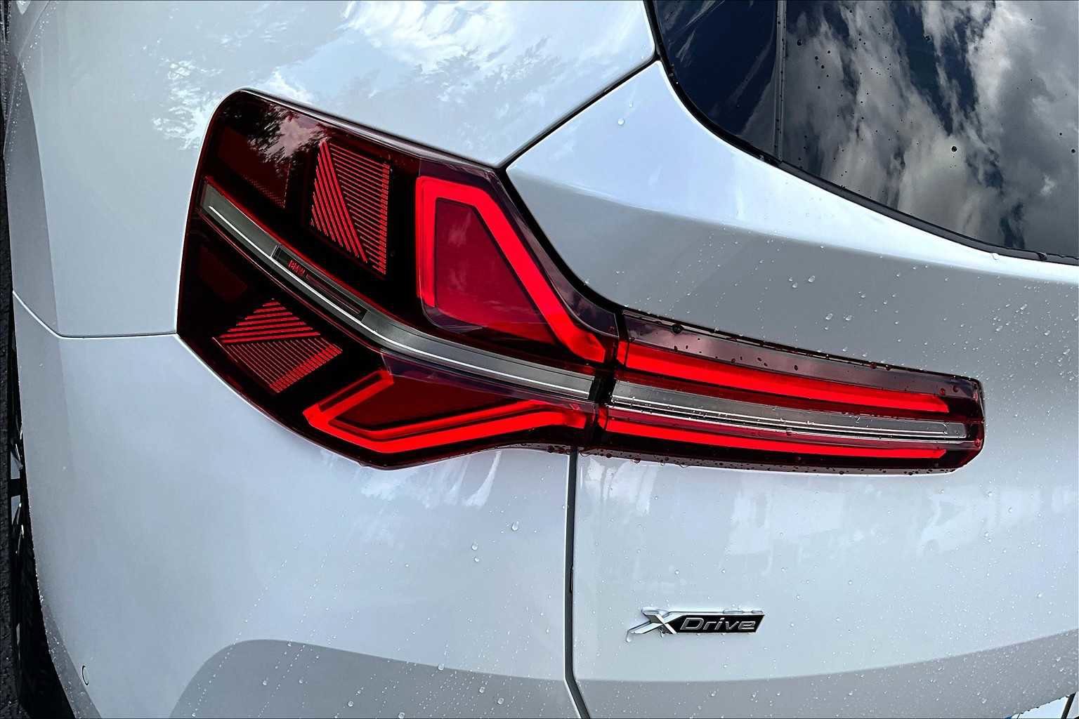 Used 2026 BMW X3 xDrive30 w/ Premium Package image 15