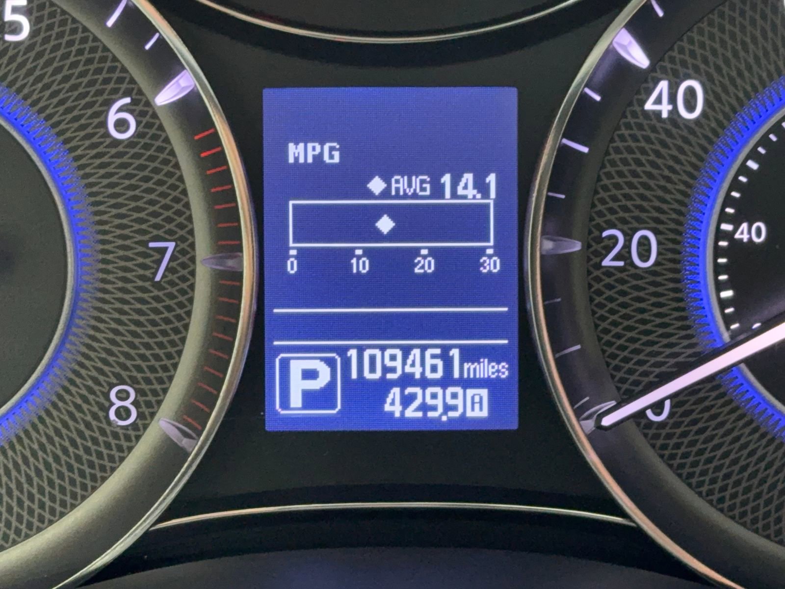 Used 2018 INFINITI QX80 2WD w/ Driver Assistance Package image 23