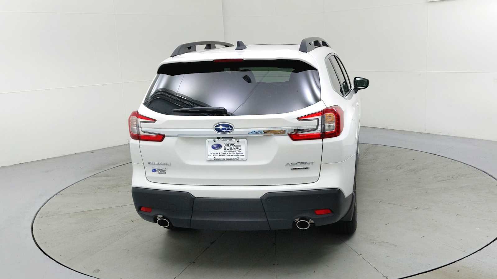 New 2025 Subaru Ascent Limited image 9