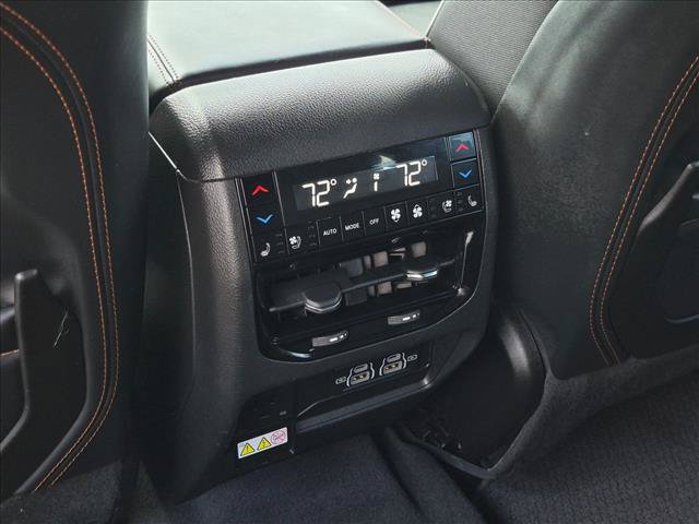 Used 2023 Jeep Grand Cherokee L Summit AWD/4WD image 17