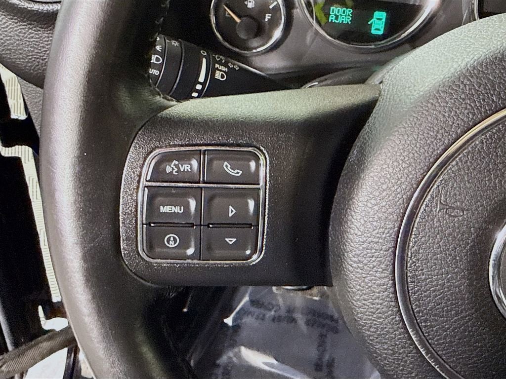 Used 2016 Jeep Wrangler Unlimited Sahara w/ Connectivity Group image 18