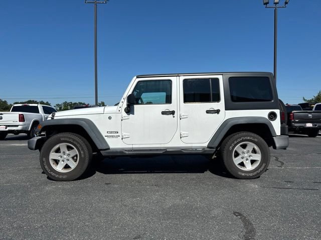 Used 2016 Jeep Wrangler Unlimited Sport w/ Quick Order Package 23S AWD/4WD image 15