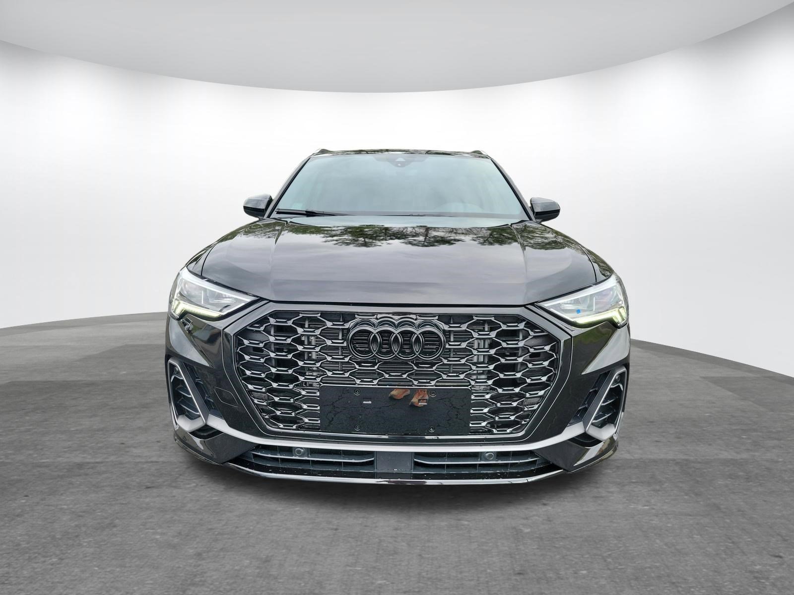 Used 2025 Audi Q3 2.0T Premium image 21