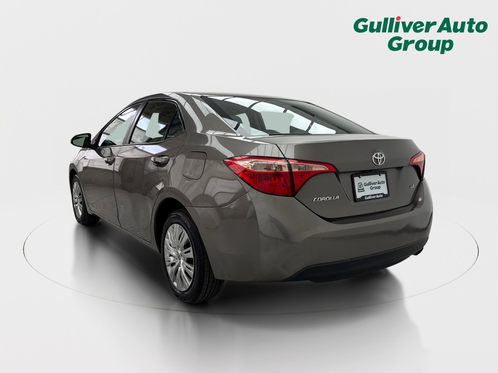 Used 2019 Toyota Corolla LE w/ Carpet Mat Package (TMS) FWD image 5