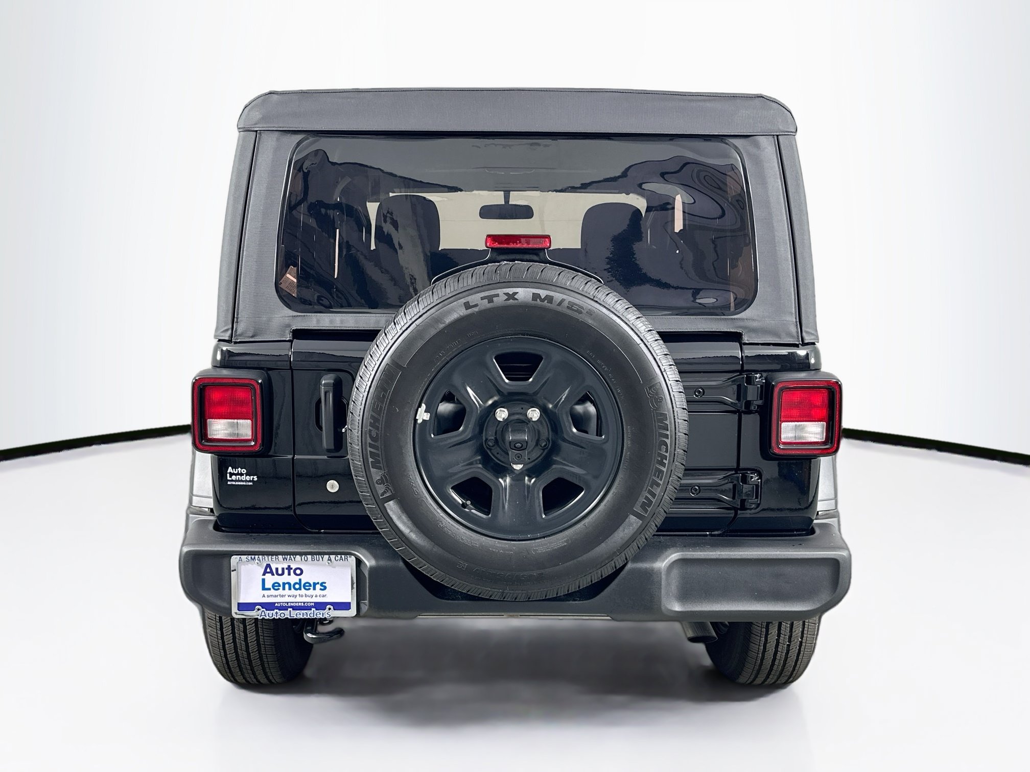 Used 2023 Jeep Wrangler Sport AWD/4WD image 6