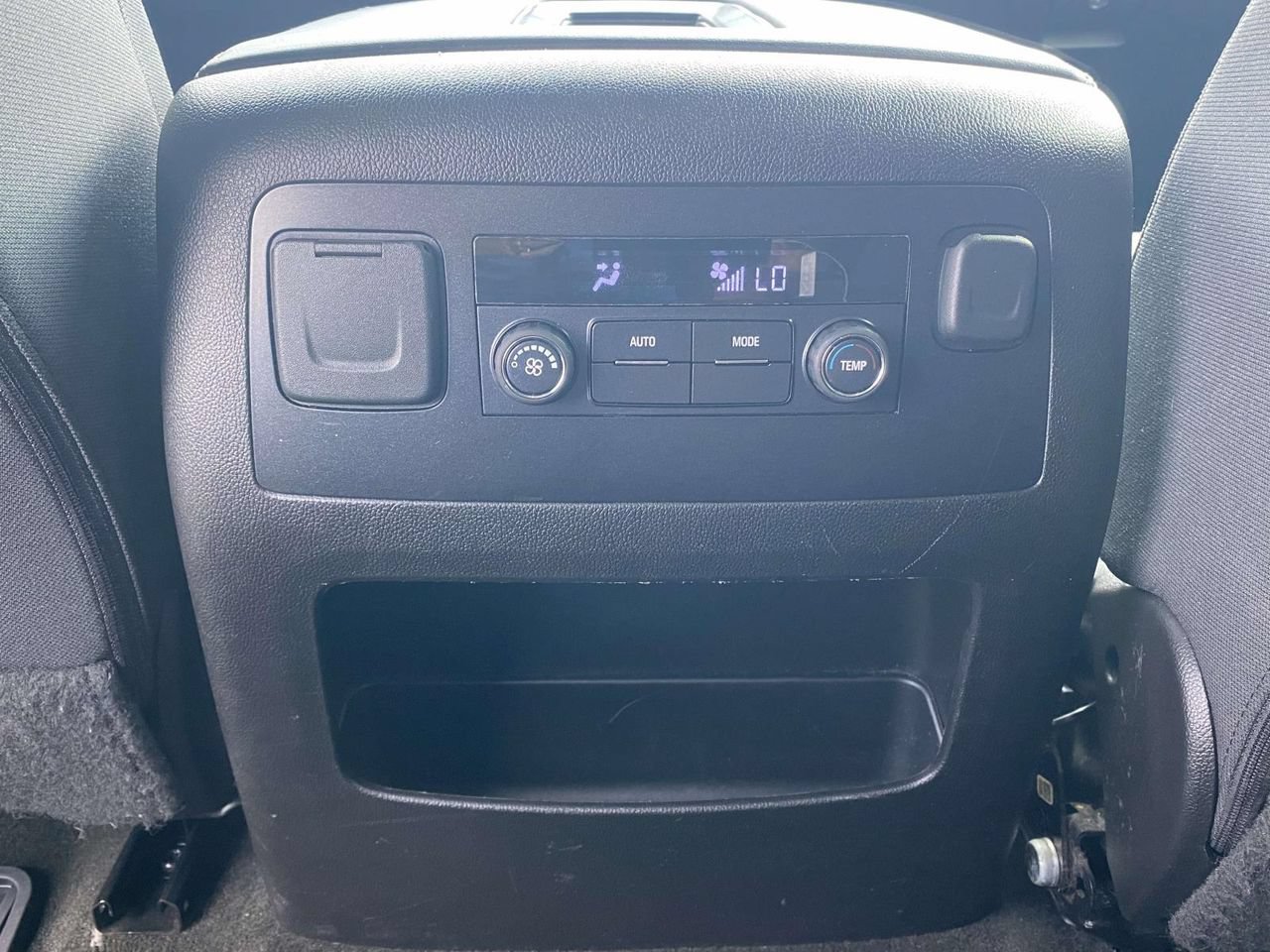 Used 2016 Chevrolet Tahoe LS w/ Enhanced Driver Alert Package AWD/4WD image 12