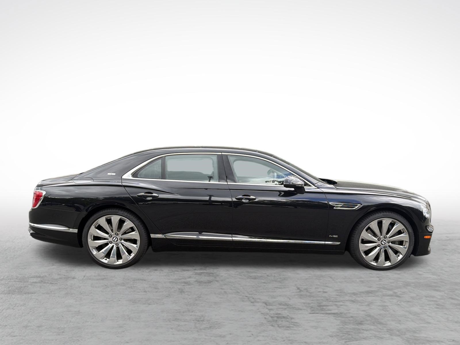 Used 2021 Bentley Flying Spur W12 AWD/4WD image 12